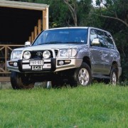 Defensa Delantera Sahara ARB para Toyota HDJ100